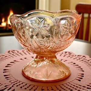 Atlantis Koi Fish Phoenix Consolidated Pink Glass Candy Trinket Bowl 3.5" X 4.5"